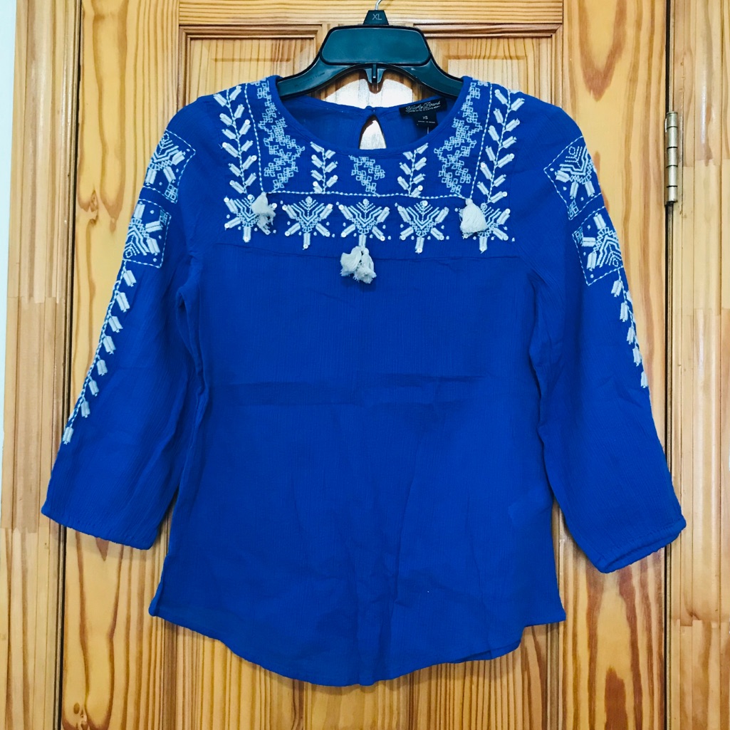 Brand New Lucky Brand Peasant Top